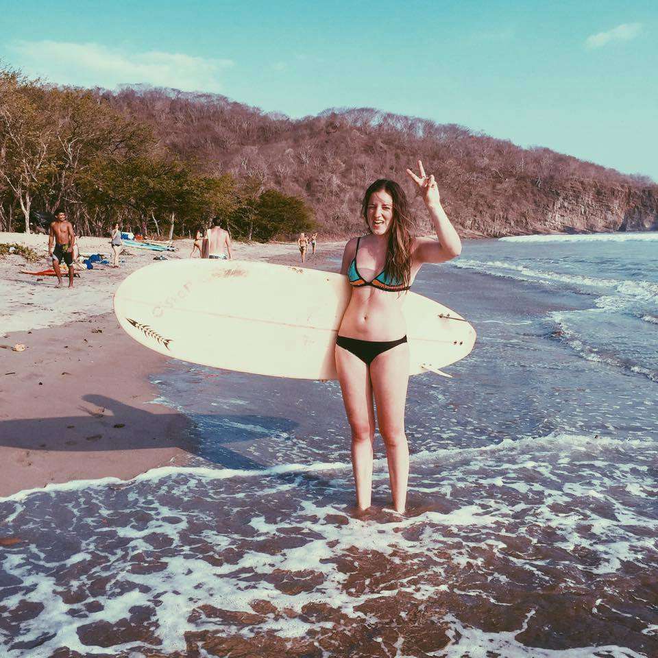 Surfer girl - Backpack, surf et Fiesta au Nicaragua - Nomad Junkies