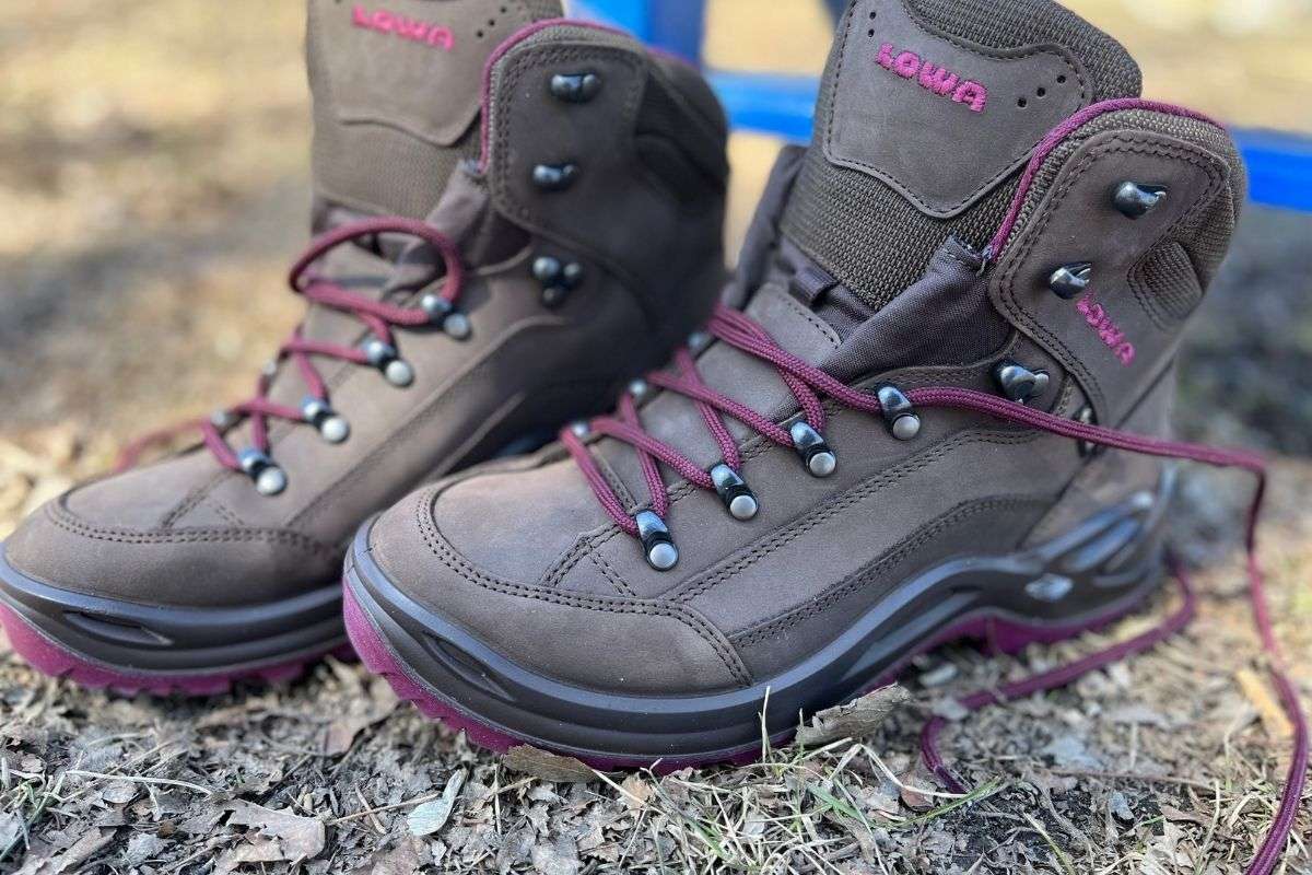 Vreemdeling Bijbel rechter The Hiker's Guide to Choosing the Right Trekking Boots • Nomad Junkies